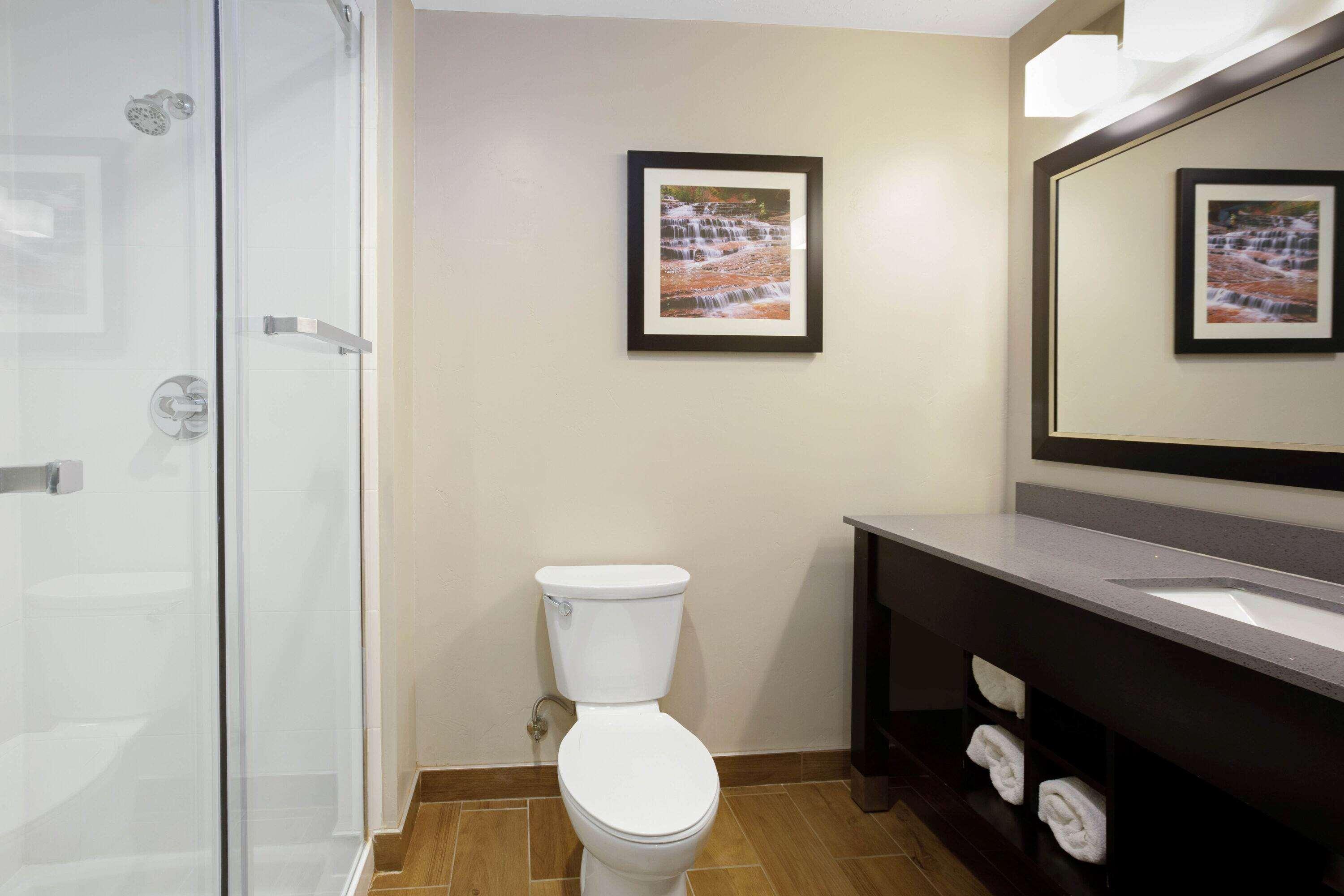 La Quinta By Wyndham Cedar 3*