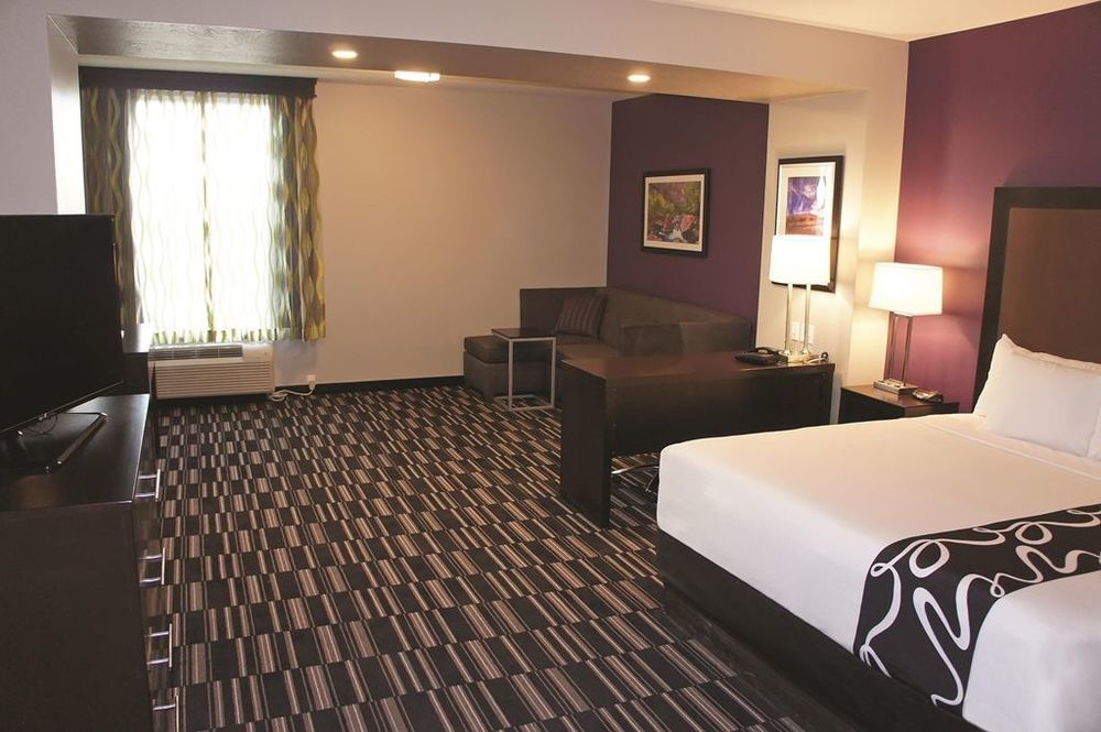 Hotel La Quinta By Wyndham Cedar